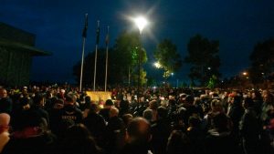 Caroline Springs Anzac Day crowd pays emotional tribute