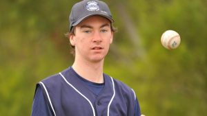 DON DEEBLE RISING STAR: Wesley DeJong