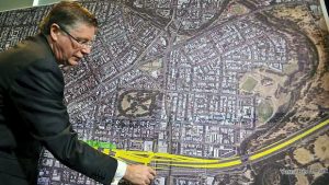 East-west link: Rail projects will not help congestion, hearing told