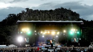 Midnight Oil hits the Rock