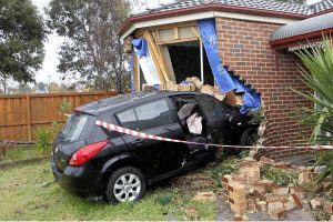 Driver makes surprise visit in Taylors Hill