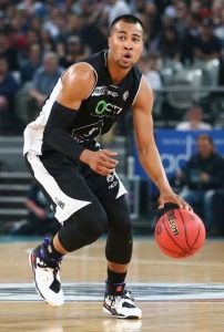 Stephen Holt seals deal for Melbourne United