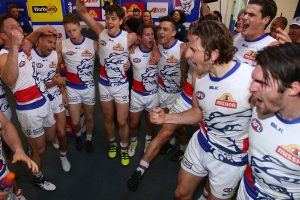 Bulldogs to take aim at history-chasing Hawks