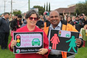 Perth Avenue: Mixed signals for traffic lights