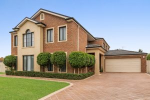 In the French manner: 4 Goulburn Way, Taylors Lakes, 3038