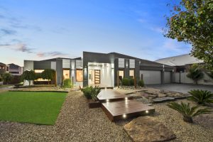 Dressed to impress: 1 Wartook Glade, Caroline Springs, 3023