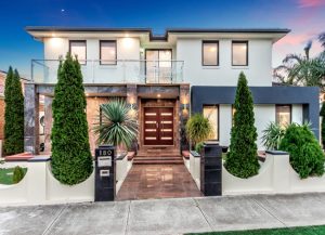 Space and grace: 180 Cairnlea Drive, Cairnlea, 3023