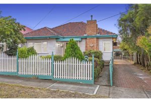 Vintage style: 12 Hemphill Road, Sunshine, 3020