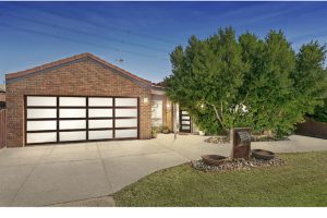 Keilor Lodge special: 39 Truro Crescent, Taylors Lakes, 3038