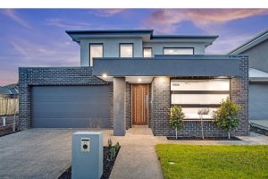 Extra style: 27 Canopy Crescent, Hillside, 3037