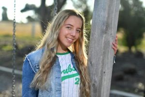 Beauty ditches makeup for a cause