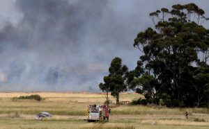 Crews battle grassfires in Taylors Lakes