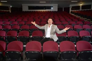 Students return to the stage