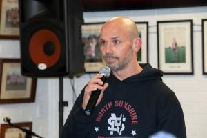 Roadrunners on the hunt for a new coach