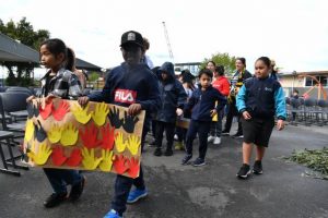 St Albans kids take big and small steps in the long walk for Aboriginal recognition