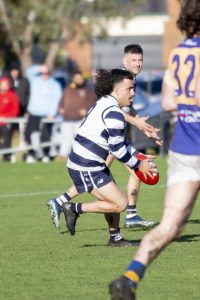 Tomazos wins Allan Smith medal