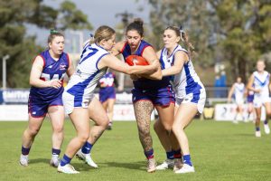 Winning start for Western FL women