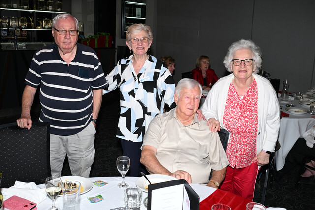 Probus club celebrates Christmas