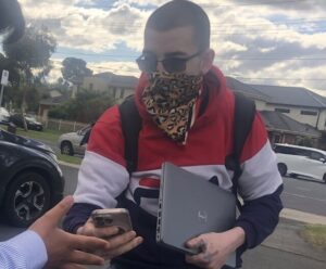 Braybrook armed robbery investigated