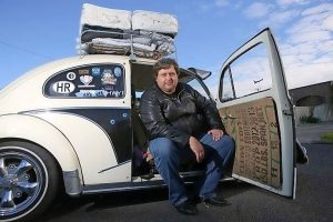 Kings Park man has the city’s homeless in his sights