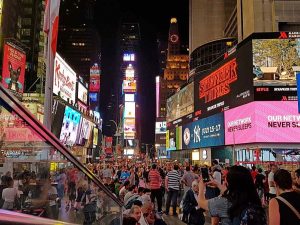 New York: Bite hard, the Big Apple’s juicy …