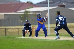 Taylors Lakes score Subbies cricket win