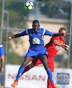 Western Suburbs scrape through