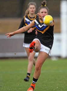 Caroline Springs left to lick their wounds against strong Manor Lakes