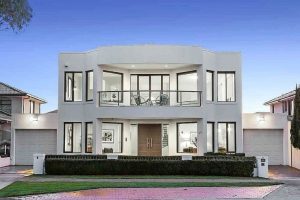 Auction breaks record