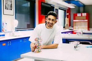 Hands-on course shows the way