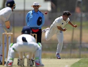 Sunshine bowlers on attack