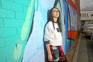 Young artists take their work to market