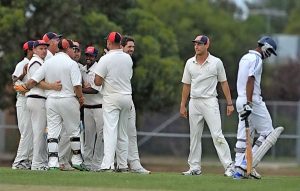 St Albans spins to a grand win